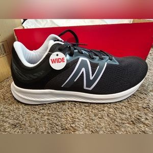 Women's DRFT v2 running sneakers